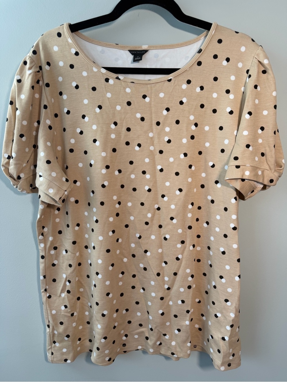 Ann Taylor Beige Polka Dot Short Sleeve Puff Top